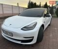 Белый Тесла Модель 3, объемом двигателя 0 л и пробегом 206 тыс. км за 16900 $, фото 2 на Automoto.ua