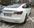Белый Тесла Модель 3, объемом двигателя 0 л и пробегом 51 тыс. км за 16000 $, фото 2 на Automoto.ua