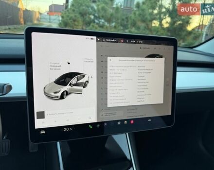 Белый Тесла Модель 3, объемом двигателя 0 л и пробегом 105 тыс. км за 21300 $, фото 31 на Automoto.ua