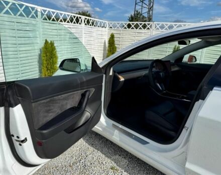 Білий Тесла Модель 3, об'ємом двигуна 0 л та пробігом 78 тис. км за 14700 $, фото 5 на Automoto.ua