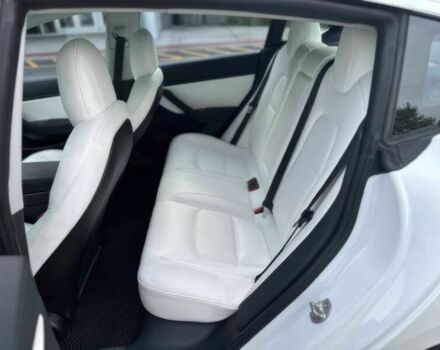 Білий Тесла Модель 3, об'ємом двигуна 0 л та пробігом 35 тис. км за 6900 $, фото 11 на Automoto.ua