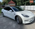 Белый Тесла Модель 3, объемом двигателя 0 л и пробегом 99 тыс. км за 20000 $, фото 2 на Automoto.ua