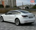 Білий Тесла Модель 3, об'ємом двигуна 0 л та пробігом 81 тис. км за 16500 $, фото 12 на Automoto.ua
