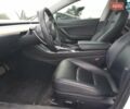 Білий Тесла Модель 3, об'ємом двигуна 0 л та пробігом 107 тис. км за 3000 $, фото 6 на Automoto.ua