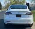 Білий Тесла Модель 3, об'ємом двигуна 0 л та пробігом 83 тис. км за 12500 $, фото 3 на Automoto.ua