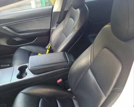 Белый Тесла Модель 3, объемом двигателя 0 л и пробегом 138 тыс. км за 17000 $, фото 7 на Automoto.ua