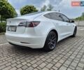 Белый Тесла Модель 3, объемом двигателя 0 л и пробегом 79 тыс. км за 15550 $, фото 33 на Automoto.ua
