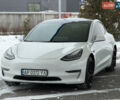 Белый Тесла Модель 3, объемом двигателя 0 л и пробегом 83 тыс. км за 20200 $, фото 8 на Automoto.ua