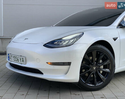 Тесла Модель 3 2020 у Івано-Франківську на Automoto.ua Білий Тесла Модель 3, об'ємом двигуна 0 л та пробігом 145 тис. км за 14850 $, фото 49 на Automoto.ua