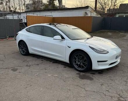 Белый Тесла Модель 3, объемом двигателя 0 л и пробегом 45 тыс. км за 21000 $, фото 3 на Automoto.ua