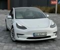 Білий Тесла Модель 3, об'ємом двигуна 0 л та пробігом 81 тис. км за 16500 $, фото 31 на Automoto.ua