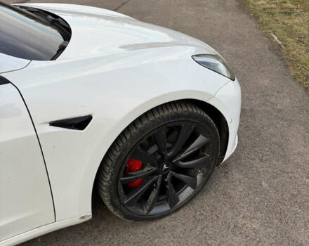 Білий Тесла Модель 3, об'ємом двигуна 0 л та пробігом 116 тис. км за 22000 $, фото 6 на Automoto.ua