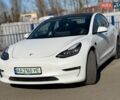 Белый Тесла Модель 3, объемом двигателя 0 л и пробегом 166 тыс. км за 19500 $, фото 1 на Automoto.ua