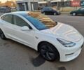 Белый Тесла Модель 3, объемом двигателя 0 л и пробегом 42 тыс. км за 17900 $, фото 2 на Automoto.ua