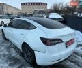 Білий Тесла Модель 3, об'ємом двигуна 0 л та пробігом 112 тис. км за 12300 $, фото 5 на Automoto.ua