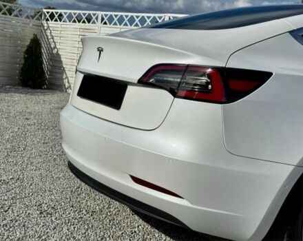 Білий Тесла Модель 3, об'ємом двигуна 0 л та пробігом 78 тис. км за 14700 $, фото 4 на Automoto.ua