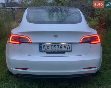 Белый Тесла Модель 3, объемом двигателя 0 л и пробегом 75 тыс. км за 19950 $, фото 8 на Automoto.ua