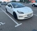 Білий Тесла Модель 3, об'ємом двигуна 0 л та пробігом 122 тис. км за 17800 $, фото 1 на Automoto.ua