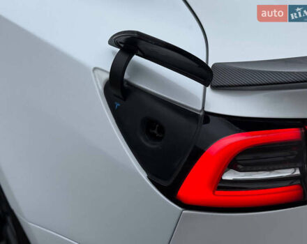 Белый Тесла Модель 3, объемом двигателя 0 л и пробегом 105 тыс. км за 14999 $, фото 11 на Automoto.ua