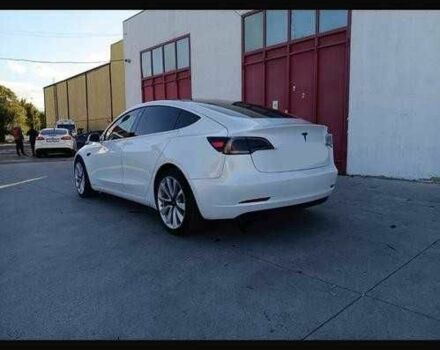 Білий Тесла Модель 3, об'ємом двигуна 0 л та пробігом 124 тис. км за 13500 $, фото 5 на Automoto.ua