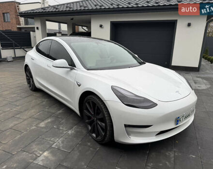 Білий Тесла Модель 3, об'ємом двигуна 0 л та пробігом 75 тис. км за 19900 $, фото 9 на Automoto.ua