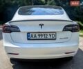 Белый Тесла Модель 3, объемом двигателя 0 л и пробегом 177 тыс. км за 20500 $, фото 10 на Automoto.ua
