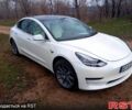 Білий Тесла Модель 3, об'ємом двигуна 0.2 л та пробігом 77 тис. км за 18000 $, фото 2 на Automoto.ua