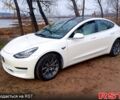 Білий Тесла Модель 3, об'ємом двигуна 0.2 л та пробігом 77 тис. км за 18000 $, фото 1 на Automoto.ua