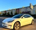 Белый Тесла Модель 3, объемом двигателя 60 л и пробегом 90 тыс. км за 15500 $, фото 10 на Automoto.ua