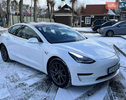 Белый Тесла Модель 3, объемом двигателя 0 л и пробегом 63 тыс. км за 19500 $, фото 34 на Automoto.ua