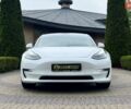 Білий Тесла Модель 3, об'ємом двигуна 0 л та пробігом 123 тис. км за 17500 $, фото 1 на Automoto.ua