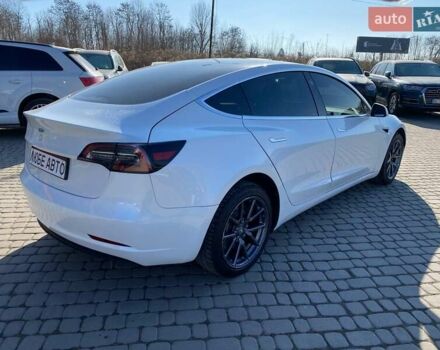 Білий Тесла Модель 3, об'ємом двигуна 0 л та пробігом 75 тис. км за 15000 $, фото 6 на Automoto.ua