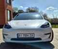 Білий Тесла Модель 3, об'ємом двигуна 0 л та пробігом 50 тис. км за 20674 $, фото 1 на Automoto.ua