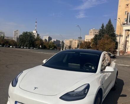 Белый Тесла Модель 3, объемом двигателя 0 л и пробегом 83 тыс. км за 21000 $, фото 17 на Automoto.ua
