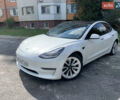 Белый Тесла Модель 3, объемом двигателя 0 л и пробегом 99 тыс. км за 20000 $, фото 1 на Automoto.ua
