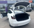 Білий Тесла Модель 3, об'ємом двигуна 0 л та пробігом 91 тис. км за 22500 $, фото 39 на Automoto.ua
