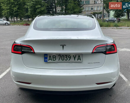 Белый Тесла Модель 3, объемом двигателя 0 л и пробегом 148 тыс. км за 17300 $, фото 4 на Automoto.ua