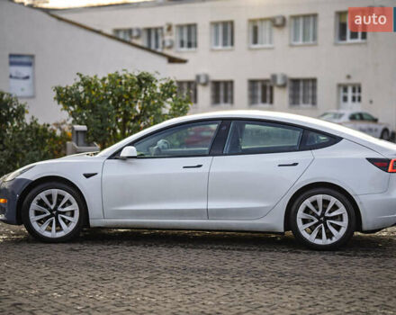 Білий Тесла Модель 3, об'ємом двигуна 0 л та пробігом 104 тис. км за 15000 $, фото 1 на Automoto.ua