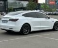 Білий Тесла Модель 3, об'ємом двигуна 0 л та пробігом 59 тис. км за 22500 $, фото 32 на Automoto.ua