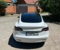Белый Тесла Модель 3, объемом двигателя 0 л и пробегом 120 тыс. км за 16700 $, фото 7 на Automoto.ua