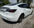 Белый Тесла Модель 3, объемом двигателя 0 л и пробегом 70 тыс. км за 19000 $, фото 3 на Automoto.ua