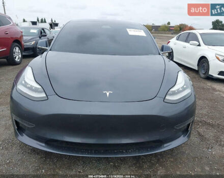 Білий Тесла Модель 3, об'ємом двигуна 0 л та пробігом 100 тис. км за 6000 $, фото 7 на Automoto.ua