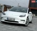 Білий Тесла Модель 3, об'ємом двигуна 0 л та пробігом 81 тис. км за 16500 $, фото 1 на Automoto.ua
