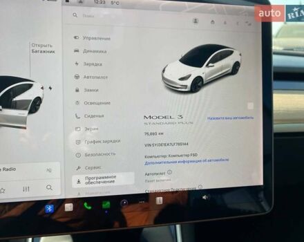 Білий Тесла Модель 3, об'ємом двигуна 0 л та пробігом 75 тис. км за 15000 $, фото 14 на Automoto.ua