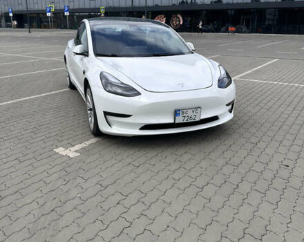 Білий Тесла Модель 3, об'ємом двигуна 0 л та пробігом 108 тис. км за 22000 $, фото 2 на Automoto.ua