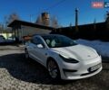 Белый Тесла Модель 3, объемом двигателя 0 л и пробегом 71 тыс. км за 17900 $, фото 3 на Automoto.ua