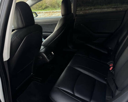 Белый Тесла Модель 3, объемом двигателя 0 л и пробегом 129 тыс. км за 19900 $, фото 24 на Automoto.ua