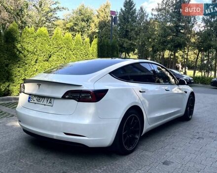 Білий Тесла Модель 3, об'ємом двигуна 0 л та пробігом 140 тис. км за 20700 $, фото 7 на Automoto.ua