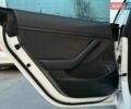 Белый Тесла Модель 3, объемом двигателя 0 л и пробегом 84 тыс. км за 15500 $, фото 33 на Automoto.ua