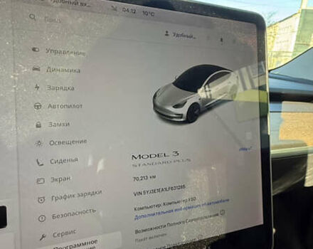 Білий Тесла Модель 3, об'ємом двигуна 0 л та пробігом 70 тис. км за 13900 $, фото 7 на Automoto.ua